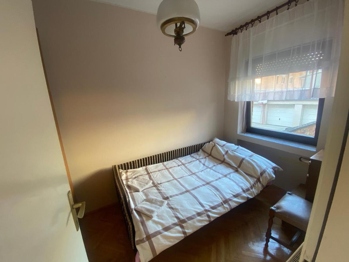 Stan Novi Sad 5G Wifi Appartamento Esterno foto