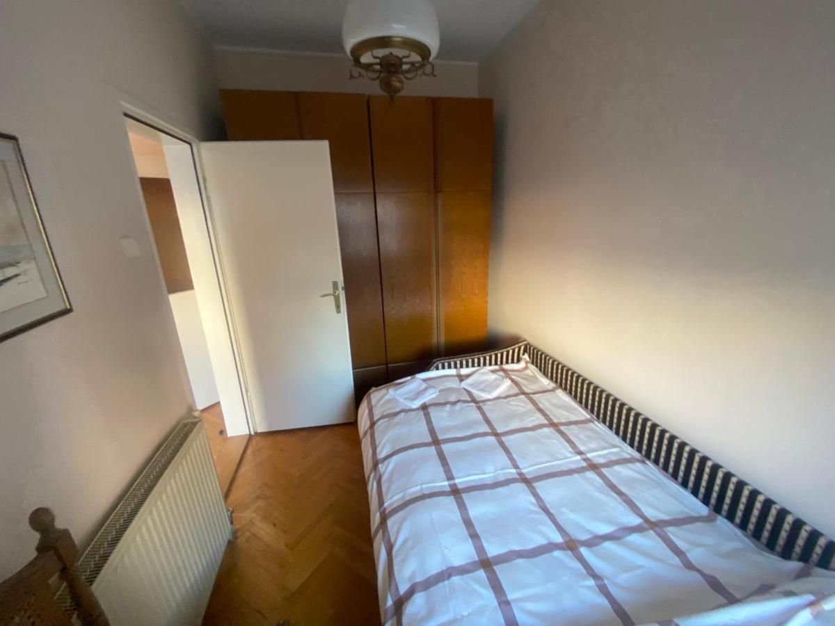 Stan Novi Sad 5G Wifi Appartamento Esterno foto